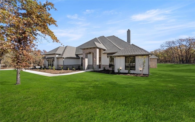 1024 Arbor Hills Court, Poolville, TX 76487, 4 Bedrooms Bedrooms, ,3 BathroomsBathrooms,Residential,For Sale,1024 Arbor Hills Court,20724555