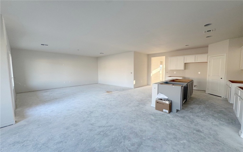 2613 Westeros Street, Corpus Christi, TX 78415, 4 Bedrooms Bedrooms, ,2 BathroomsBathrooms,Residential,For Sale,2613 Westeros Street,0,473669