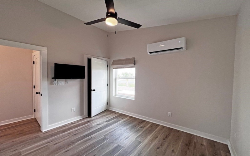 106 Landry Circle, Rockport, TX 78382, 2 Bedrooms Bedrooms, ,1 BathroomBathrooms,Residential,For Sale,106 Landry Circle,0,473707