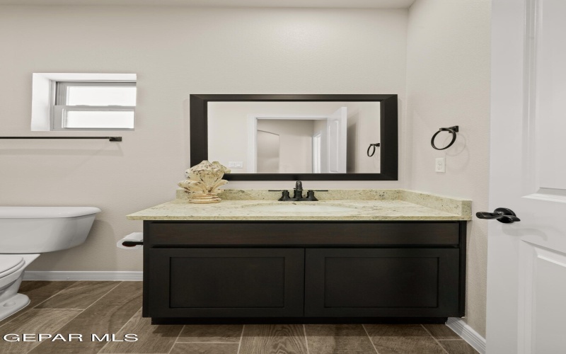 14916 Hill Ridge Court, El Paso, TX 79938, 3 Bedrooms Bedrooms, ,2 BathroomsBathrooms,Residential,For Sale,14916 Hill Ridge Court,0,940801