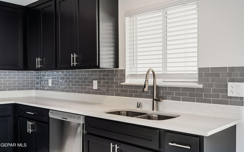 15245 Destination Avenue, El Paso, TX 79938, 3 Bedrooms Bedrooms, ,2 BathroomsBathrooms,Residential,For Sale,15245 Destination Avenue,0,940804