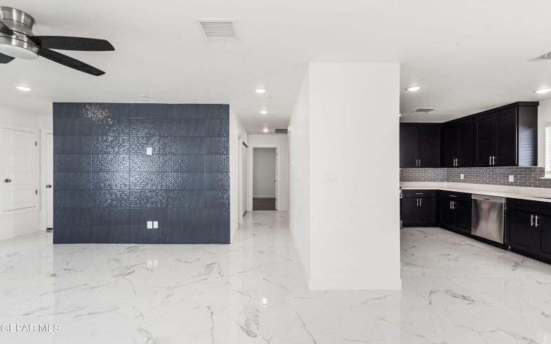 15245 Destination Avenue, El Paso, TX 79938, 3 Bedrooms Bedrooms, ,2 BathroomsBathrooms,Residential,For Sale,15245 Destination Avenue,0,940804