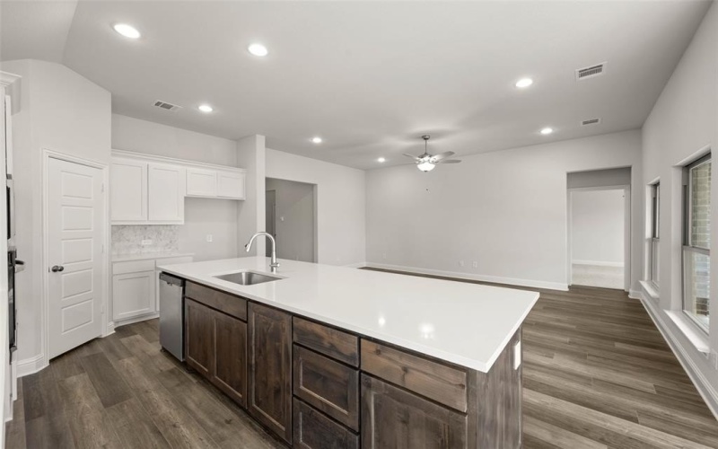 437 Elyse Road, Keene, TX 76059, 3 Bedrooms Bedrooms, ,2 BathroomsBathrooms,Residential,For Sale,437 Elyse Road,20724667