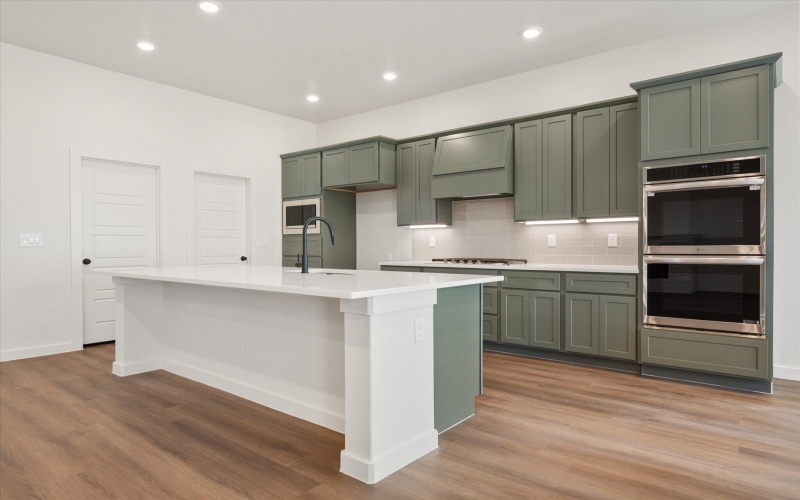 12002 Iola Drive, Lubbock, TX 79424, 4 Habitaciones Habitaciones , ,3 BañosBaños,Residential,En Venta,12002 Iola Drive,0,202603712