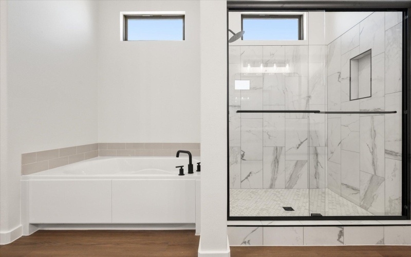 12002 Iola Drive, Lubbock, TX 79424, 4 Habitaciones Habitaciones , ,3 BañosBaños,Residential,En Venta,12002 Iola Drive,0,202603712