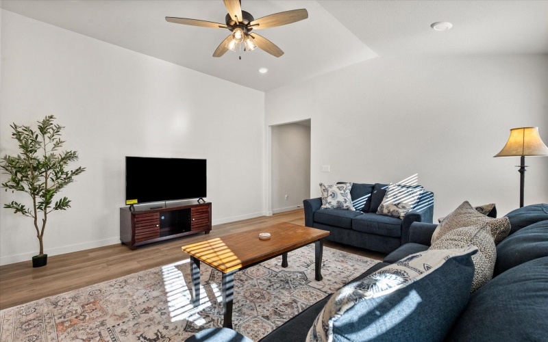 2156 Langford Avenue, Lubbock, TX 79407, 4 Habitaciones Habitaciones , ,2 BañosBaños,Residential,En Venta,2156 Langford Avenue,0,202603733