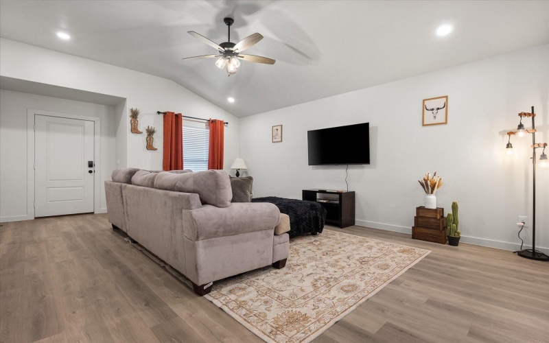 2133 Langford Avenue, Lubbock, TX 79407, 3 Habitaciones Habitaciones , ,2 BañosBaños,Residential,En Venta,2133 Langford Avenue,0,202603756