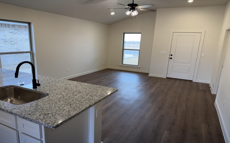 1305 N Chicago Avenue, Lubbock, TX 79416, 3 Habitaciones Habitaciones , ,2 BañosBaños,Residential,En Venta,1305 N Chicago Avenue,0,202603759