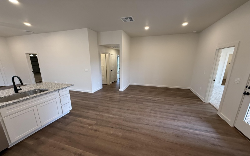 1305 N Chicago Avenue, Lubbock, TX 79416, 3 Habitaciones Habitaciones , ,2 BañosBaños,Residential,En Venta,1305 N Chicago Avenue,0,202603759