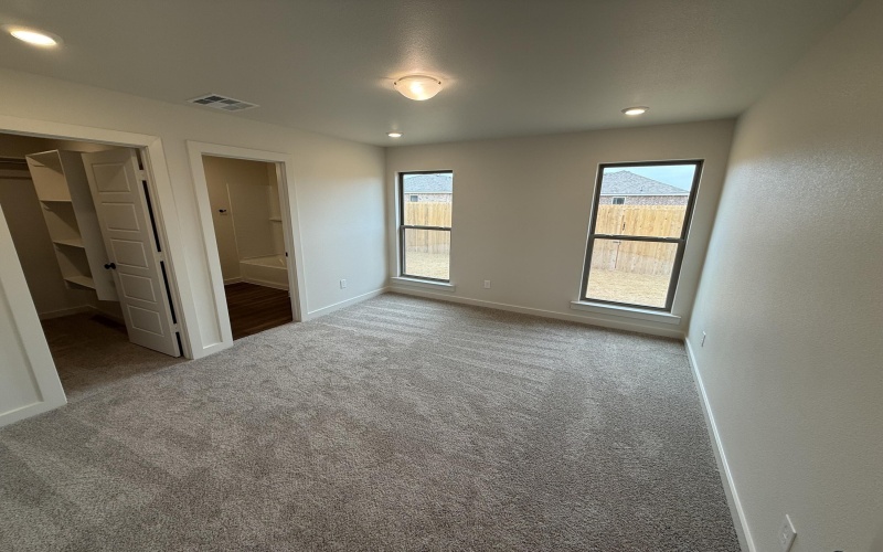 1305 N Chicago Avenue, Lubbock, TX 79416, 3 Habitaciones Habitaciones , ,2 BañosBaños,Residential,En Venta,1305 N Chicago Avenue,0,202603759