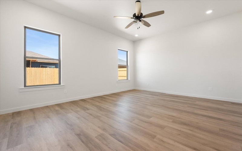 12004 Iola Drive, Lubbock, TX 79424, 4 Bedrooms Bedrooms, ,2 BathroomsBathrooms,Residential,For Sale,12004 Iola Drive,0,202603761