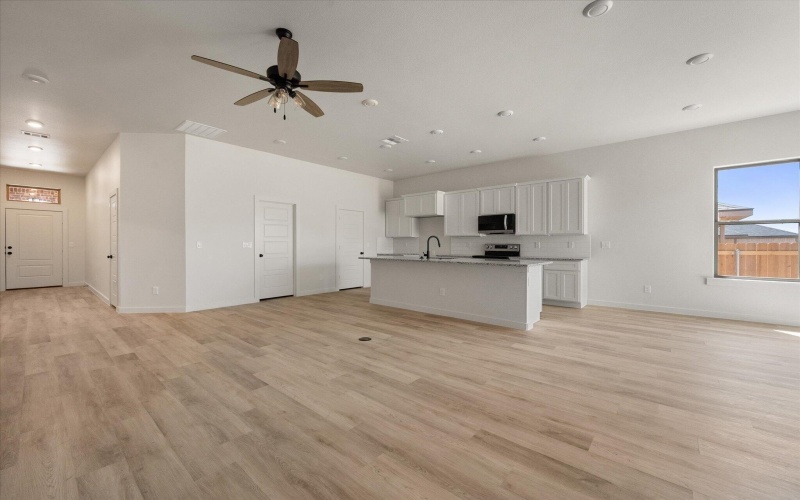 12004 Iola Drive, Lubbock, TX 79424, 4 Bedrooms Bedrooms, ,2 BathroomsBathrooms,Residential,For Sale,12004 Iola Drive,0,202603761