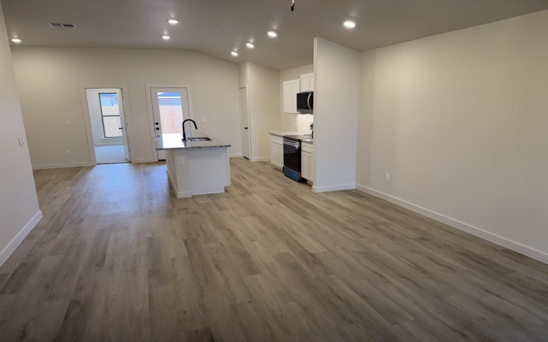 1309 N Chicago Avenue, Lubbock, TX 79416, 3 Bedrooms Bedrooms, ,2 BathroomsBathrooms,Residential,For Sale,1309 N Chicago Avenue,0,202603763