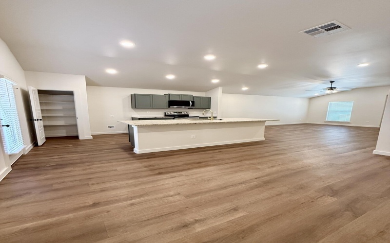 2143 Langford Avenue, Lubbock, TX 79407, 3 Bedrooms Bedrooms, ,2 BathroomsBathrooms,Residential,For Sale,2143 Langford Avenue,0,202603764