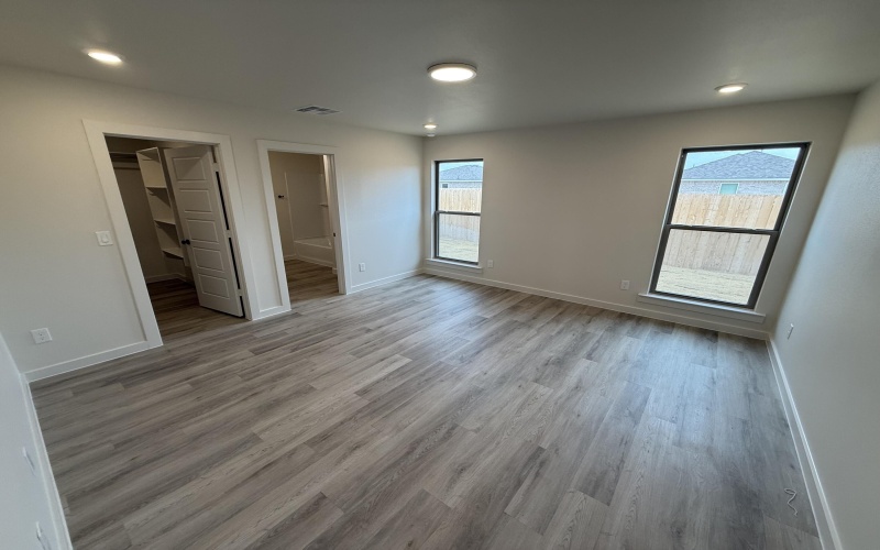 1315 N Chicago Avenue, Lubbock, TX 79416, 3 Bedrooms Bedrooms, ,2 BathroomsBathrooms,Residential,For Sale,1315 N Chicago Avenue,0,202603765