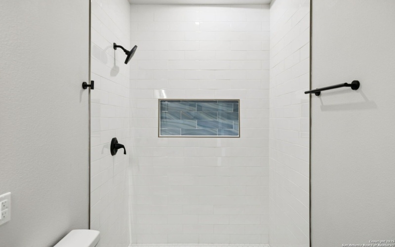 803 Indiana, San Antonio, TX 78210, 3 Bedrooms Bedrooms, ,2 BathroomsBathrooms,Residential,For Sale,803 Indiana,0,1927869