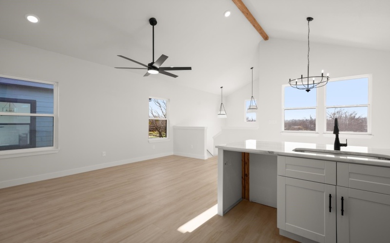 306 S Avenue P, Marble Falls, TX 78654, 3 Bedrooms Bedrooms, ,2 BathroomsBathrooms,Residential,For Sale,306 S Avenue P,0,177109