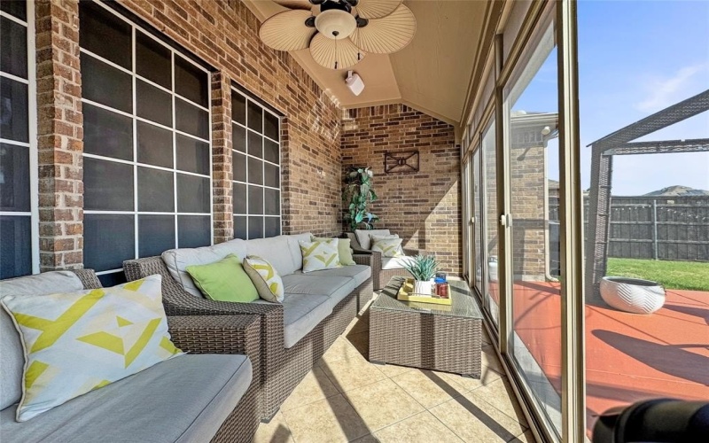 904 Regal Bluff Lane, DeSoto, TX 75115, 5 Bedrooms Bedrooms, ,2 BathroomsBathrooms,Residential,For Sale,904 Regal Bluff Lane,0,21200073