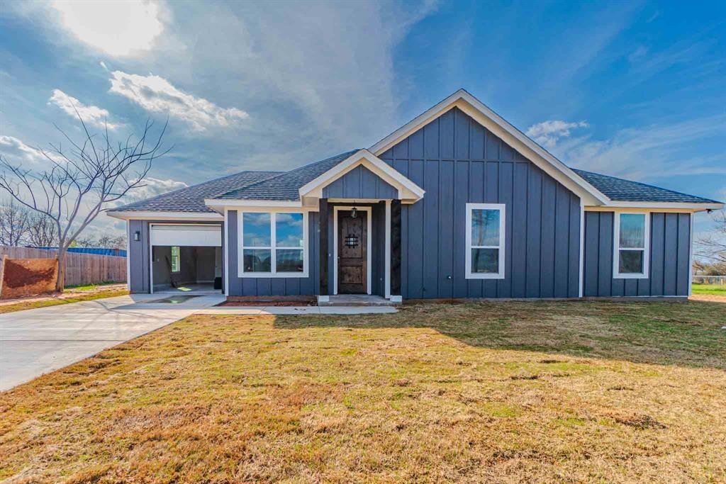 3308 Power Plant Court, Granbury, TX 76048, 3 Habitaciones Habitaciones , ,2 BañosBaños,Residential,En Venta,3308 Power Plant Court,0,21204579