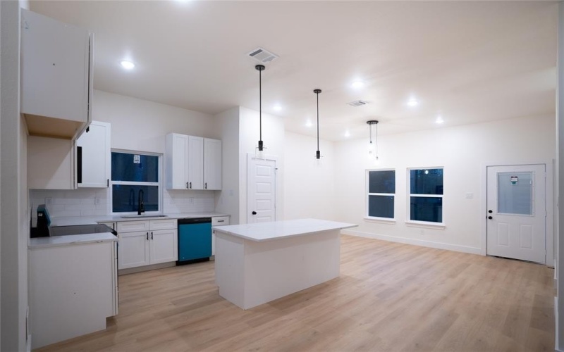 219 W Beachwood Loop, Trinidad, TX 75163, 4 Habitaciones Habitaciones , ,2 BañosBaños,Residential,En Venta,219 W Beachwood Loop,0,21209814