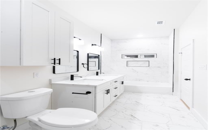 219 W Beachwood Loop, Trinidad, TX 75163, 4 Habitaciones Habitaciones , ,2 BañosBaños,Residential,En Venta,219 W Beachwood Loop,0,21209814