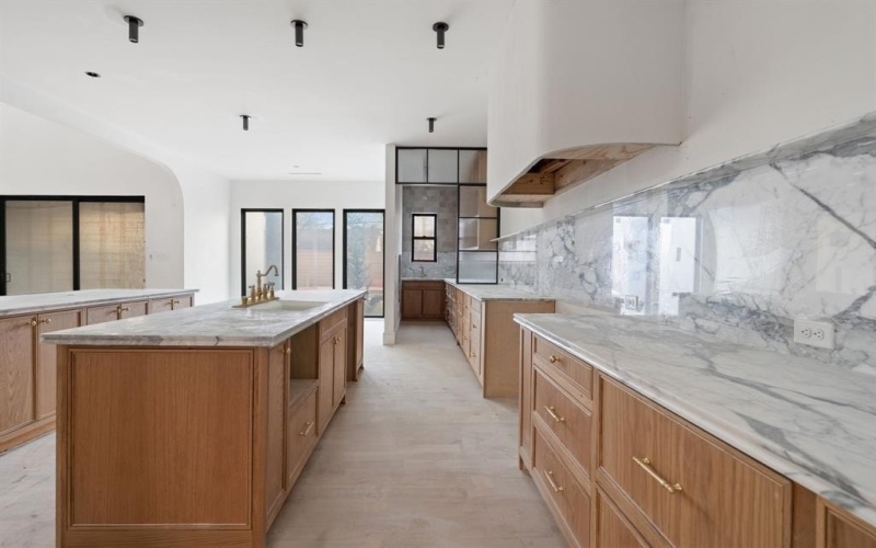 5510 Del Roy Drive, Dallas, TX 75230, 6 Habitaciones Habitaciones , ,6 BañosBaños,Residential,En Venta,5510 Del Roy Drive,0,21211619