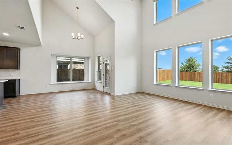 1421 Odette Drive, Arlington, TX 76013, 4 Habitaciones Habitaciones , ,3 BañosBaños,Residential,En Venta,1421 Odette Drive,0,21214262