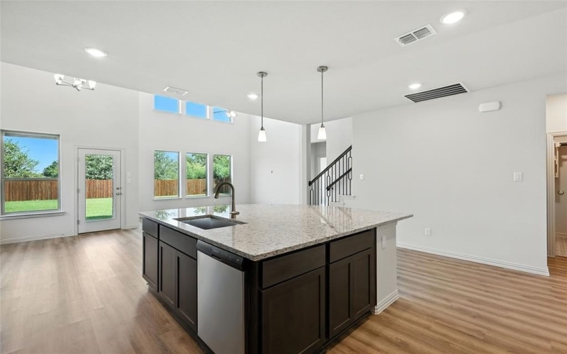 1421 Odette Drive, Arlington, TX 76013, 4 Habitaciones Habitaciones , ,3 BañosBaños,Residential,En Venta,1421 Odette Drive,0,21214262