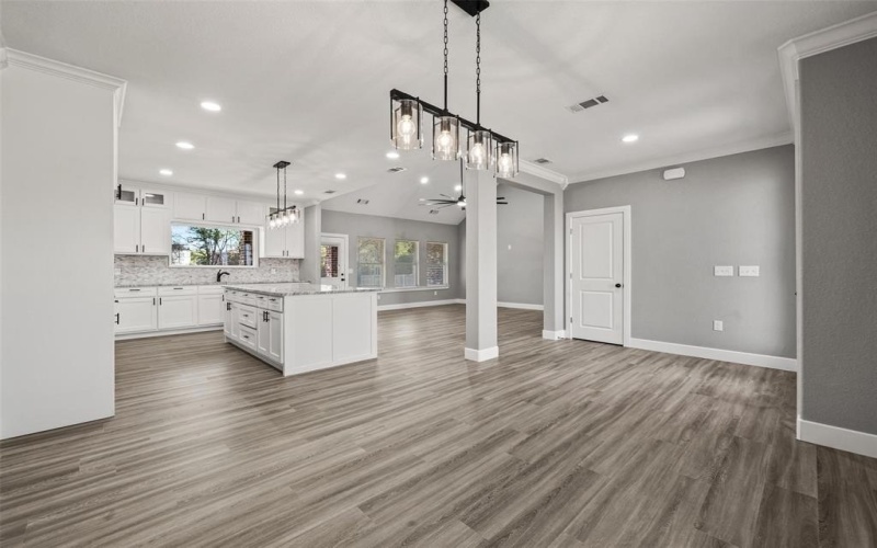 470 Elmwood Drive, Woodway, TX 76712, 4 Habitaciones Habitaciones , ,2 BañosBaños,Residential,En Venta,470 Elmwood Drive,0,21214721