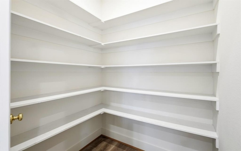 1007 Mount Auburn Avenue, Dallas, TX 75223, 3 Bedrooms Bedrooms, ,2 BathroomsBathrooms,Residential,For Sale,1007 Mount Auburn Avenue,0,21215523