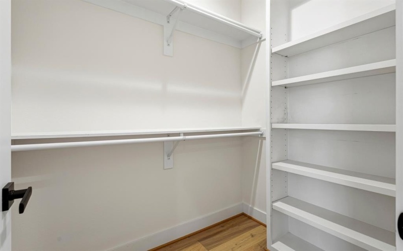 1007 Mount Auburn Avenue, Dallas, TX 75223, 3 Bedrooms Bedrooms, ,2 BathroomsBathrooms,Residential,For Sale,1007 Mount Auburn Avenue,0,21215523