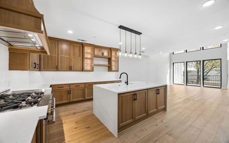 118 S Church Street, McKinney, TX 75069, 4 Bedrooms Bedrooms, ,5 BathroomsBathrooms,Residential,For Sale,118 S Church Street,0,21215617