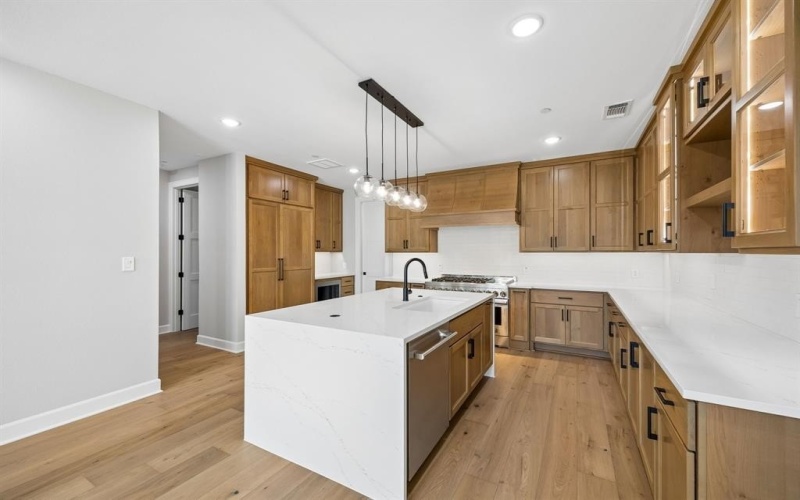 118 S Church Street, McKinney, TX 75069, 4 Bedrooms Bedrooms, ,5 BathroomsBathrooms,Residential,For Sale,118 S Church Street,0,21215617