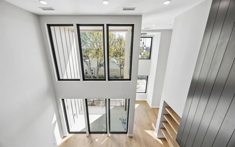 118 S Church Street, McKinney, TX 75069, 4 Bedrooms Bedrooms, ,5 BathroomsBathrooms,Residential,For Sale,118 S Church Street,0,21215617