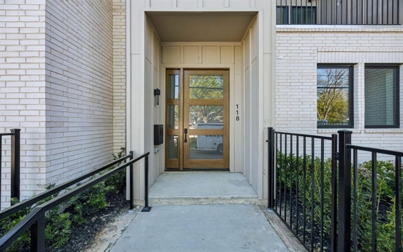 118 S Church Street, McKinney, TX 75069, 4 Bedrooms Bedrooms, ,5 BathroomsBathrooms,Residential,For Sale,118 S Church Street,0,21215617