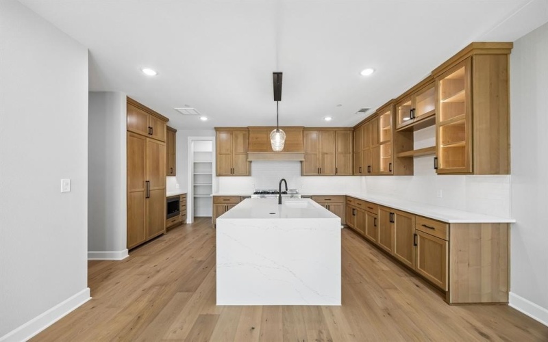 118 S Church Street, McKinney, TX 75069, 4 Bedrooms Bedrooms, ,5 BathroomsBathrooms,Residential,For Sale,118 S Church Street,0,21215617