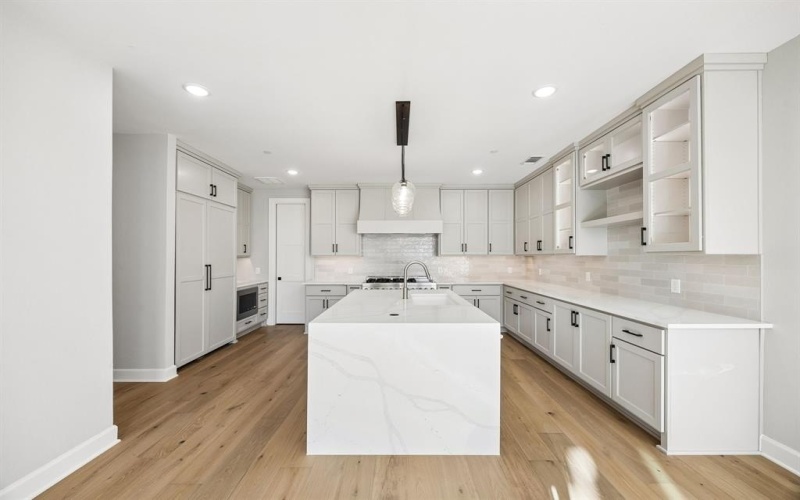 114 S Church Street, McKinney, TX 75069, 4 Bedrooms Bedrooms, ,5 BathroomsBathrooms,Residential,For Sale,114 S Church Street,0,21215696