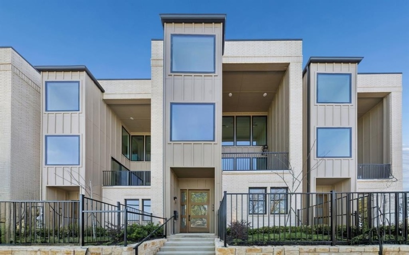 114 S Church Street, McKinney, TX 75069, 4 Bedrooms Bedrooms, ,5 BathroomsBathrooms,Residential,For Sale,114 S Church Street,0,21215696