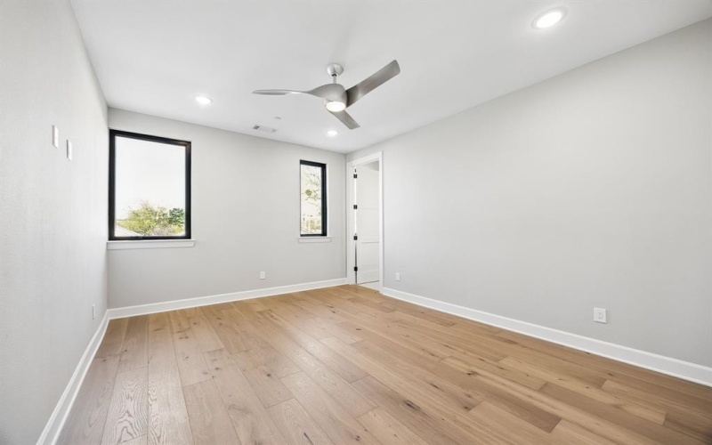 114 S Church Street, McKinney, TX 75069, 4 Bedrooms Bedrooms, ,5 BathroomsBathrooms,Residential,For Sale,114 S Church Street,0,21215696