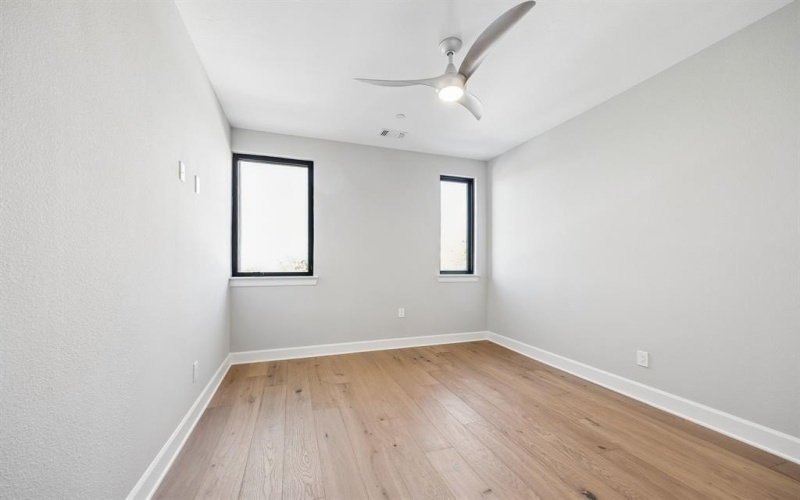 114 S Church Street, McKinney, TX 75069, 4 Bedrooms Bedrooms, ,5 BathroomsBathrooms,Residential,For Sale,114 S Church Street,0,21215696