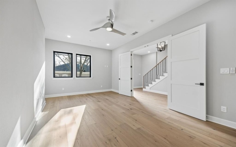 114 S Church Street, McKinney, TX 75069, 4 Bedrooms Bedrooms, ,5 BathroomsBathrooms,Residential,For Sale,114 S Church Street,0,21215696