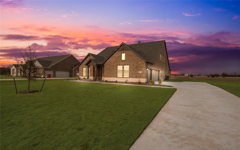 590 Brown Road, Leonard, TX 75452, 5 Bedrooms Bedrooms, ,5 BathroomsBathrooms,Residential,For Sale,590 Brown Road,20715820