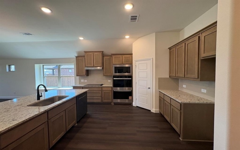 589 Mb S Way, Pilot Point, TX 76258, 3 Habitaciones Habitaciones , ,2 BañosBaños,Residential,En Venta,589 Mb S Way,0,21216314