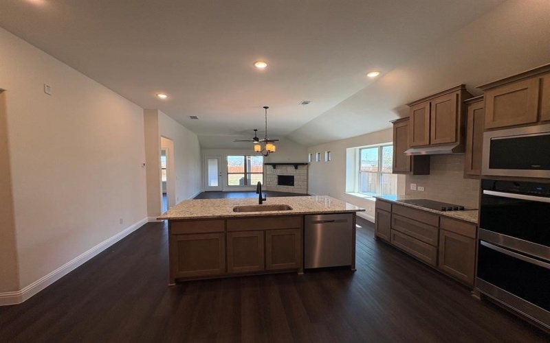 589 Mb S Way, Pilot Point, TX 76258, 3 Habitaciones Habitaciones , ,2 BañosBaños,Residential,En Venta,589 Mb S Way,0,21216314