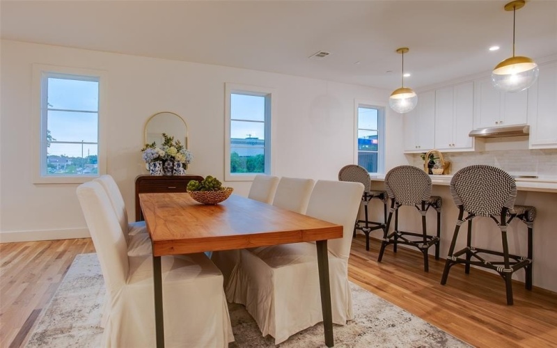 7207 Gaston Avenue #1006, Dallas, TX 75206, 2 Habitaciones Habitaciones , ,2 BañosBaños,Residential,En Venta,7207 Gaston Avenue,0,21216324