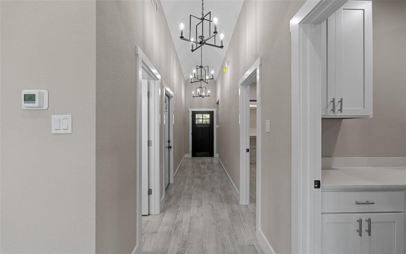 3025 Red Oak Drive, Granbury, TX 76048, 3 Bedrooms Bedrooms, ,2 BathroomsBathrooms,Residential,For Sale,3025 Red Oak Drive,0,21216523