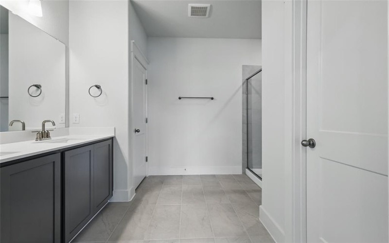 805 Heights Way, Plano, TX 75075, 2 Bedrooms Bedrooms, ,2 BathroomsBathrooms,Residential,For Sale,805 Heights Way,0,21216636