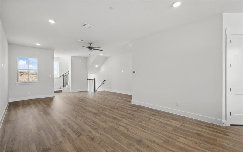 805 Heights Way, Plano, TX 75075, 2 Bedrooms Bedrooms, ,2 BathroomsBathrooms,Residential,For Sale,805 Heights Way,0,21216636