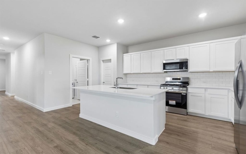 6648 Coyote Valley Trail, Crowley, TX 76036, 4 Habitaciones Habitaciones , ,3 BañosBaños,Residential,En Venta,6648 Coyote Valley Trail,0,21216674