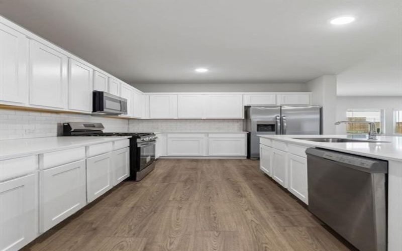 6648 Coyote Valley Trail, Crowley, TX 76036, 4 Habitaciones Habitaciones , ,3 BañosBaños,Residential,En Venta,6648 Coyote Valley Trail,0,21216674